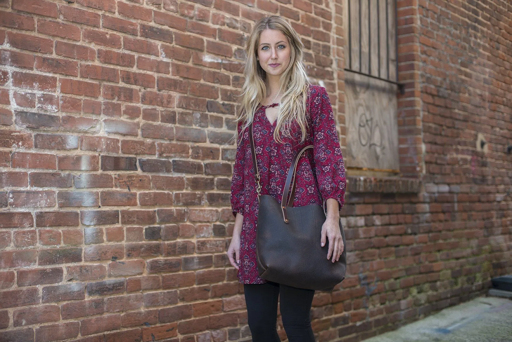 AVERY LEATHER TOTE BAG - MEDIUM - COGNAC BISON