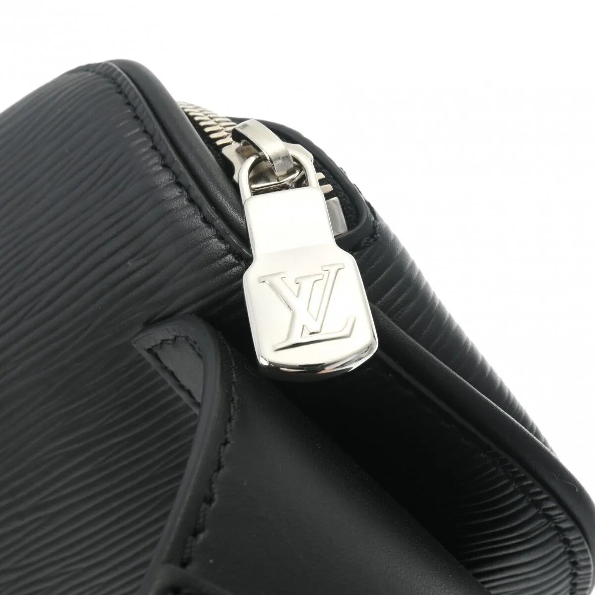 Louis Vuitton Epi Bumback Lv Circle Noir