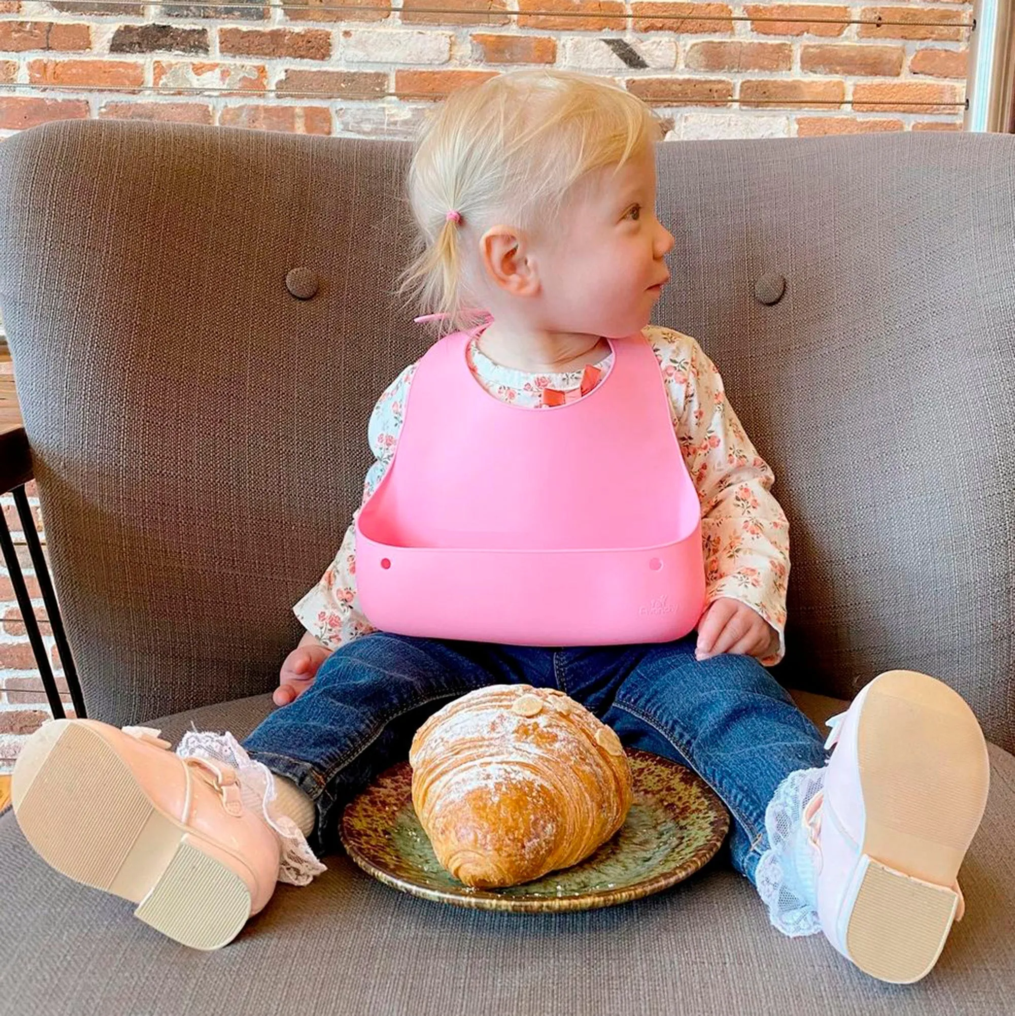 Roll & Go Silicone Bib Gift Set (9 color options)