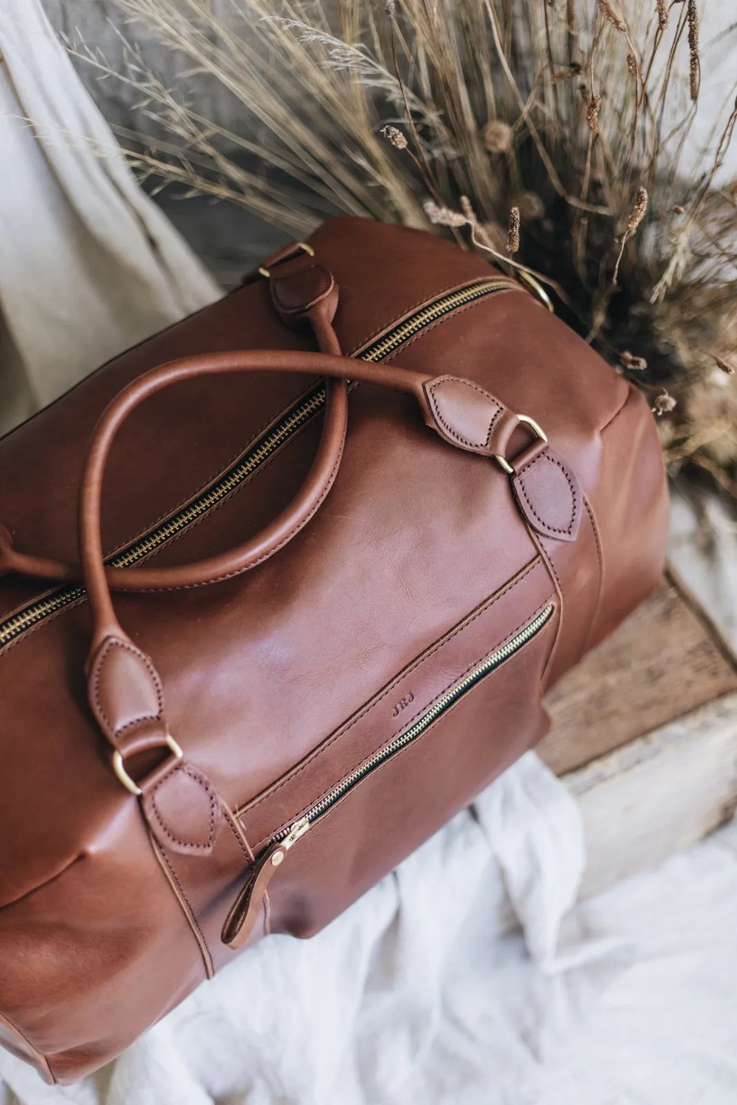 The Weekender Travel Bag in Caramel