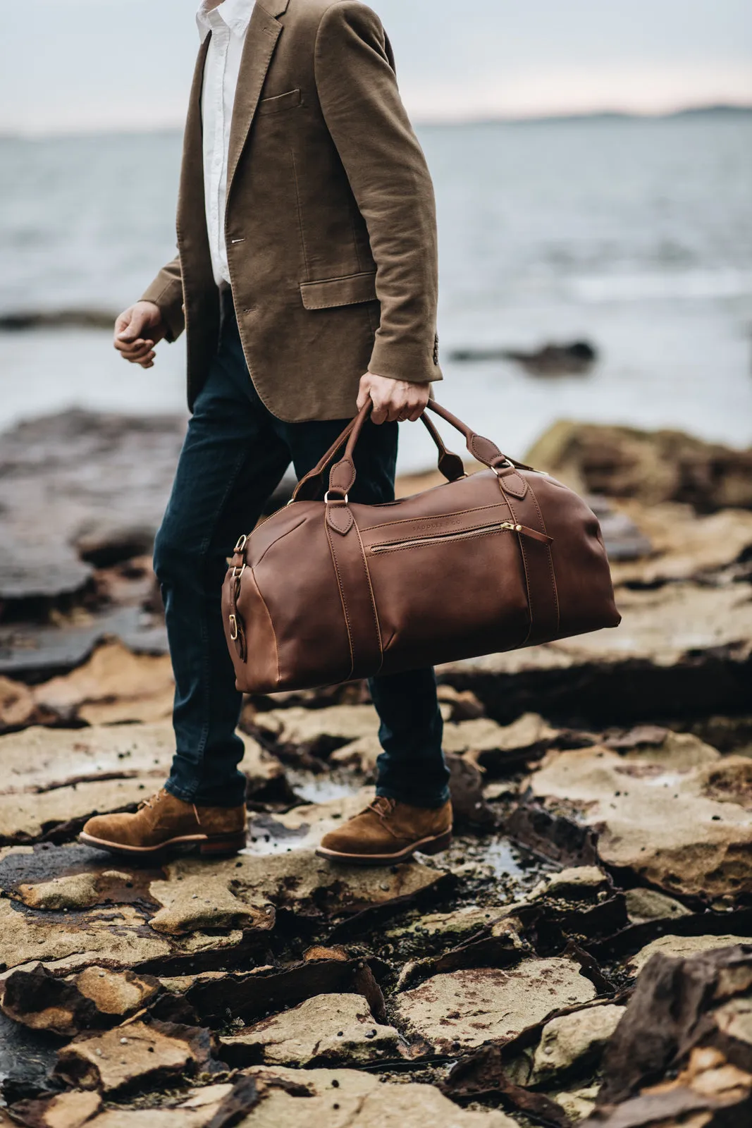 The Weekender Travel Bag in Caramel