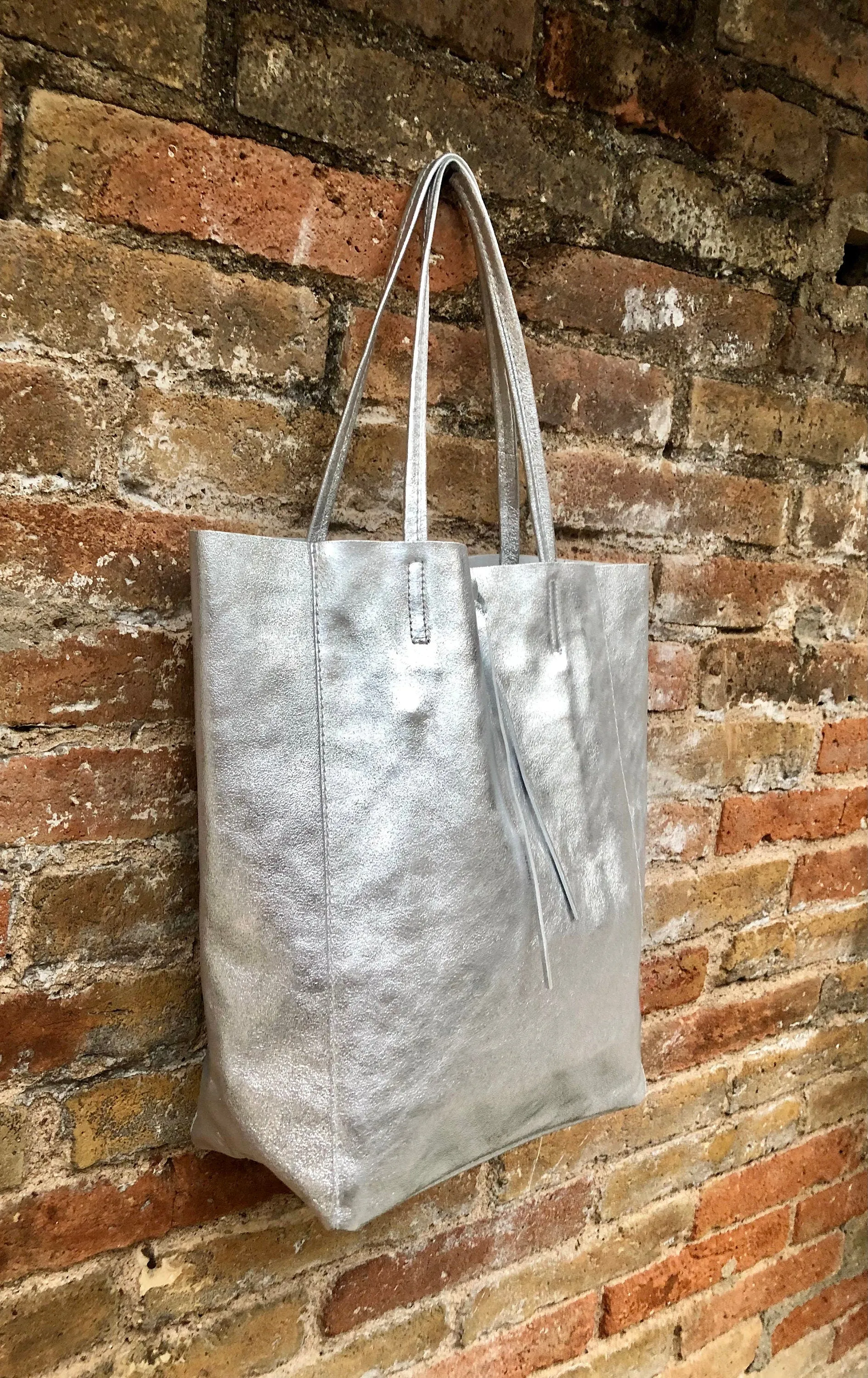 Tote leather bag in SILVER. Leather shopper in natural GENUINE leather. Large carry all bag for your laptop, books. Metallic leather shopper