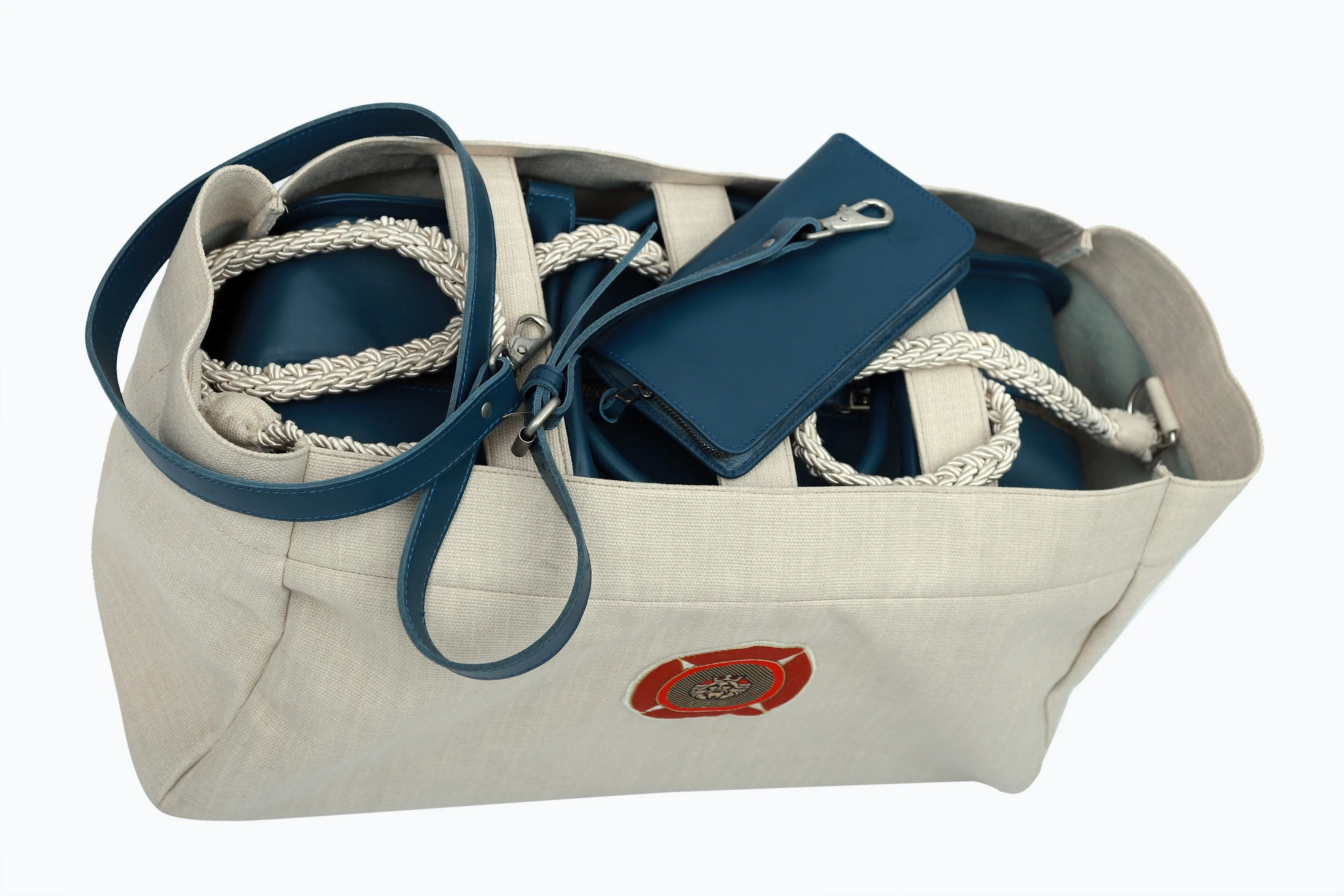 Travelling Bag - Black